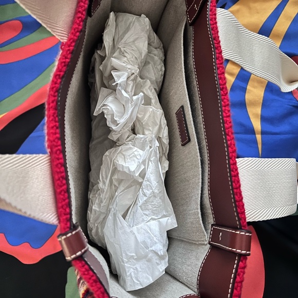 Rare Chloe Medium Woody Stripe Recycled Cashmere Blend Tote Brand New With Tag - Picture 8 of 8